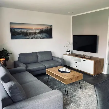 Strandhaus 2a Holiday home